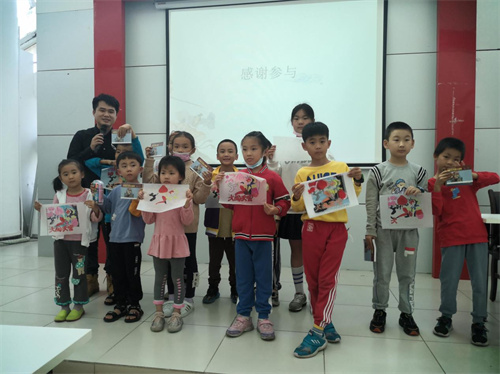 北海市图书馆开展小人书里“话”西游——畅读传统文化活动