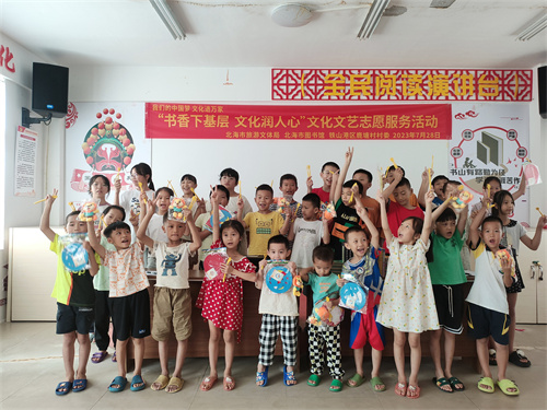 北海市图书馆开展我们的中国梦 文化进万家——“书香下基层文化润人心”文化文艺志愿服务活动
