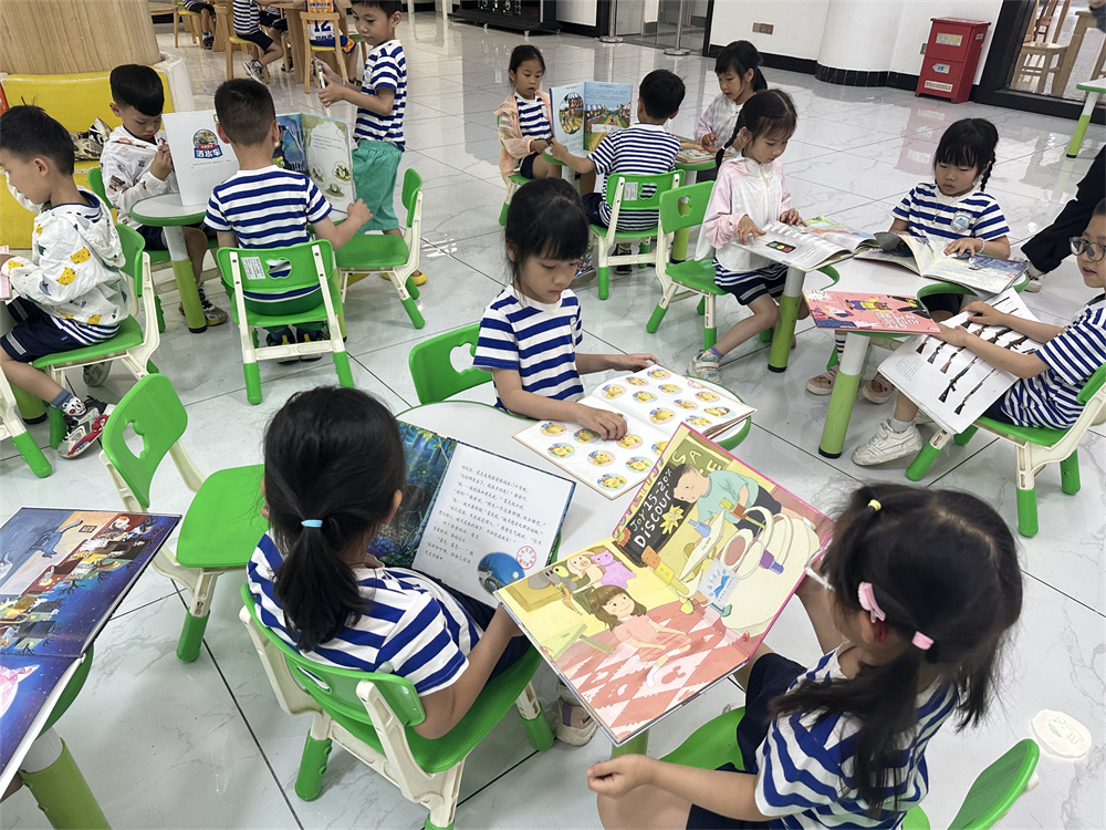 活动回顾丨“童心悦读·书香未来”家校社阅读启蒙活动