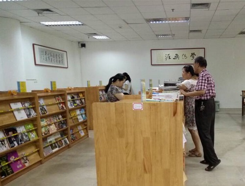 北海市图书馆报刊阅览室2017年上半年期刊下架