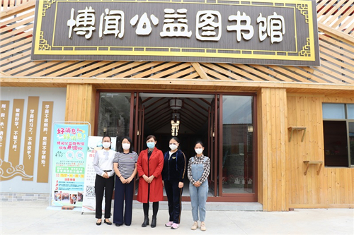  北海市图书馆赴合浦白沙博闻分馆指导开馆前疫情防控的准备工作