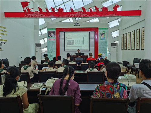 珠城书友会公益讲座：《我的动物故事》