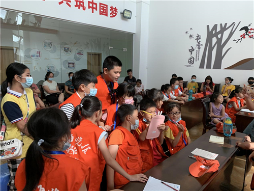 北海市图书馆举办青少年心理健康大讲堂《我的情绪谁做主》